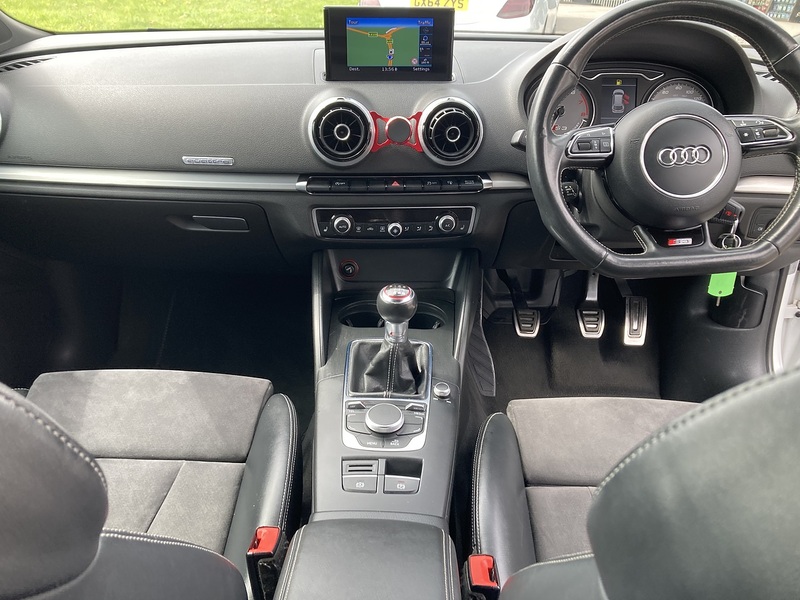 Audi 2.0 TFSI Sportback 5dr Petrol Manual quattro Euro 6 (s/s) (300 ps)