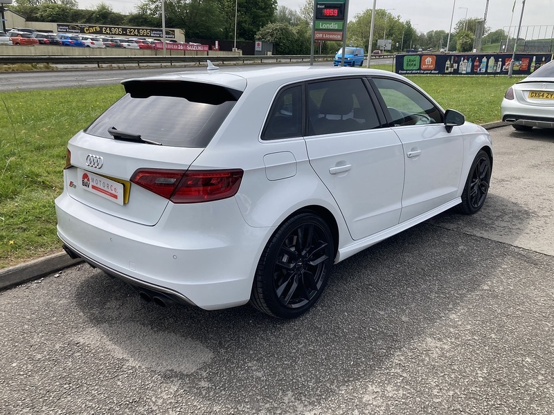 Audi 2.0 TFSI Sportback 5dr Petrol Manual quattro Euro 6 (s/s) (300 ps)