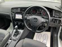 Volkswagen 2.0 TDI BlueMotion Tech GT Hatchback 5dr Diesel DSG Euro 5 (s/s) (150 ps)
