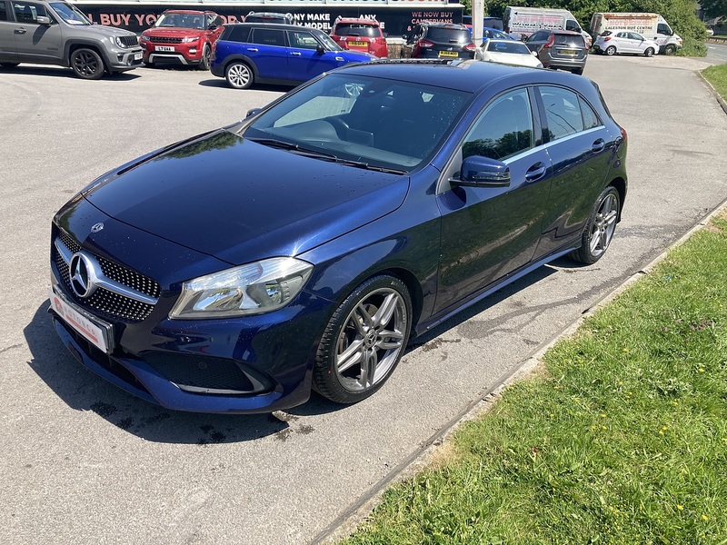 Mercedes-Benz 2.1 A200d AMG Line Hatchback 5dr Diesel 7G-DCT Euro 6 (s/s) (136 ps)
