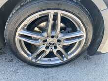 Mercedes-Benz 2.1 A200d AMG Line Hatchback 5dr Diesel 7G-DCT Euro 6 (s/s) (136 ps)