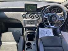Mercedes-Benz 2.1 A200d AMG Line Hatchback 5dr Diesel 7G-DCT Euro 6 (s/s) (136 ps)