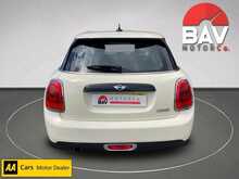 MINI 1.5 Cooper Hatchback 5dr Petrol Manual Euro 6 (s/s) (136 ps)