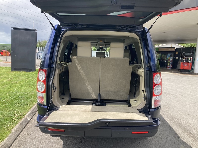Land Rover 3.0 SD V6 HSE SUV 5dr Diesel Auto 4WD Euro 5 (255 bhp)