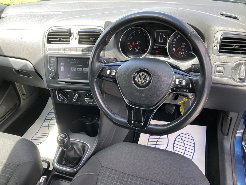 Volkswagen 1.2 TSI BlueMotion Tech SE Hatchback 5dr Petrol Manual Euro 6 (s/s) (90 ps)