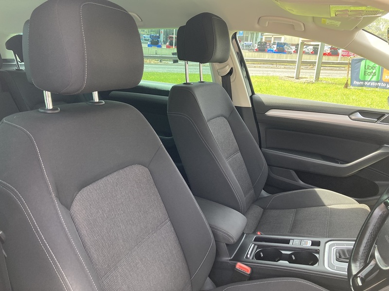 Volkswagen 2.0 TDI SE Business Estate 5dr Diesel DSG Euro 6 (s/s) (150 ps)