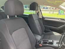 Volkswagen 2.0 TDI SE Business Estate 5dr Diesel DSG Euro 6 (s/s) (150 ps)
