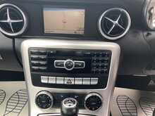 Mercedes-Benz 2.1 SLK250 CDI BlueEfficiency AMG Sport Convertible 2dr Diesel G-Tronic+ Euro 5 (s/s) (204 ps)