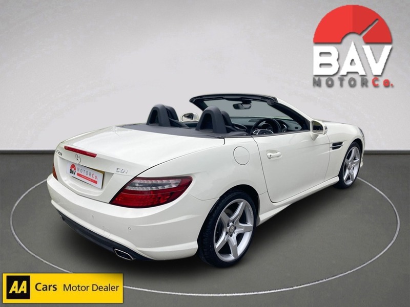 Mercedes-Benz 2.1 SLK250 CDI BlueEfficiency AMG Sport Convertible 2dr Diesel G-Tronic+ Euro 5 (s/s) (204 ps)