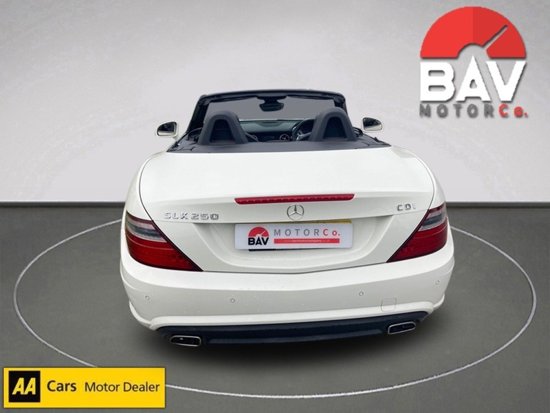 Mercedes-Benz 2.1 SLK250 CDI BlueEfficiency AMG Sport Convertible 2dr Diesel G-Tronic+ Euro 5 (s/s) (204 ps)