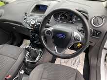 Ford 1.0T EcoBoost Titanium Hatchback 5dr Petrol Manual Euro 5 (s/s) (100 ps)
