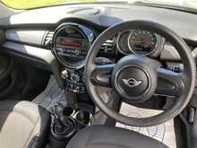 MINI 1.5 Cooper Hatchback 5dr Petrol Manual Euro 6 (s/s) (136 ps)