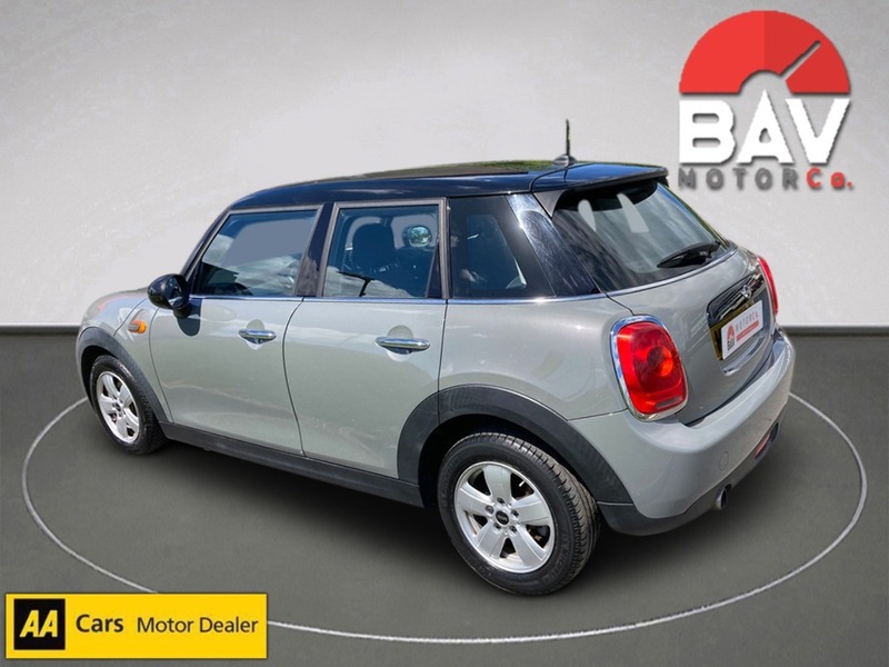 MINI 1.5 Cooper Hatchback 5dr Petrol Manual Euro 6 (s/s) (136 ps)