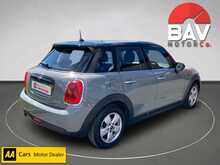 MINI 1.5 Cooper Hatchback 5dr Petrol Manual Euro 6 (s/s) (136 ps)