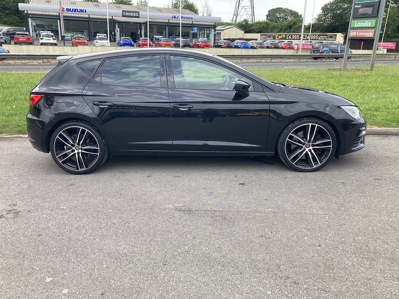 SEAT 2.0 TSI Cupra 290 Lux Hatchback 5dr Petrol DSG Euro 6 (s/s) (290 ps)