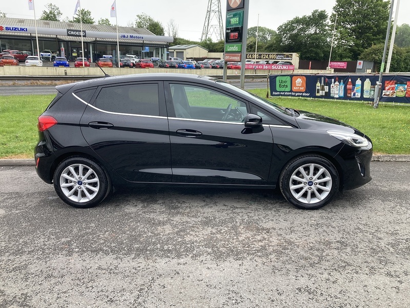 Ford 1.0T EcoBoost Titanium Hatchback 5dr Petrol Manual Euro 6 (s/s) (125 ps)