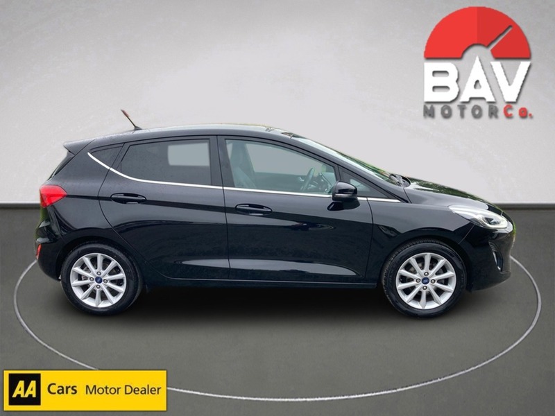 Ford 1.0T EcoBoost Titanium Hatchback 5dr Petrol Manual Euro 6 (s/s) (125 ps)