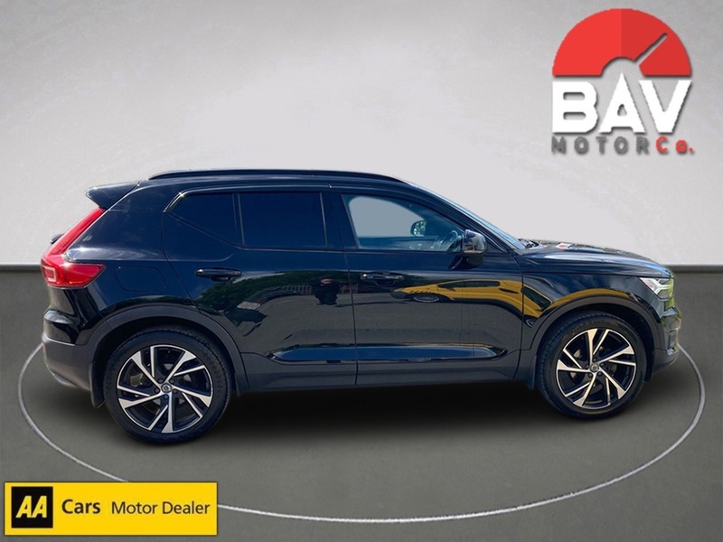 Volvo 2.0 D3 R-Design Pro SUV 5dr Diesel Manual Euro 6 (s/s) (150 ps)