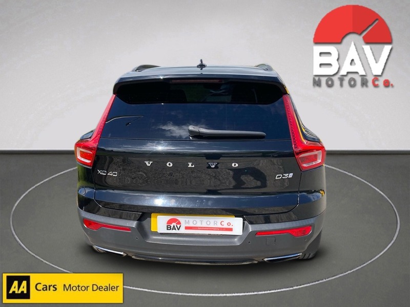 Volvo 2.0 D3 R-Design Pro SUV 5dr Diesel Manual Euro 6 (s/s) (150 ps)