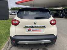 Renault 0.9 TCe ENERGY Signature Nav SUV 5dr Petrol Manual Euro 6 (s/s) (90 ps)