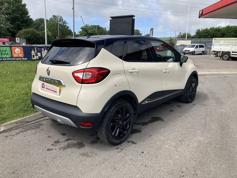 Renault 0.9 TCe ENERGY Signature Nav SUV 5dr Petrol Manual Euro 6 (s/s) (90 ps)