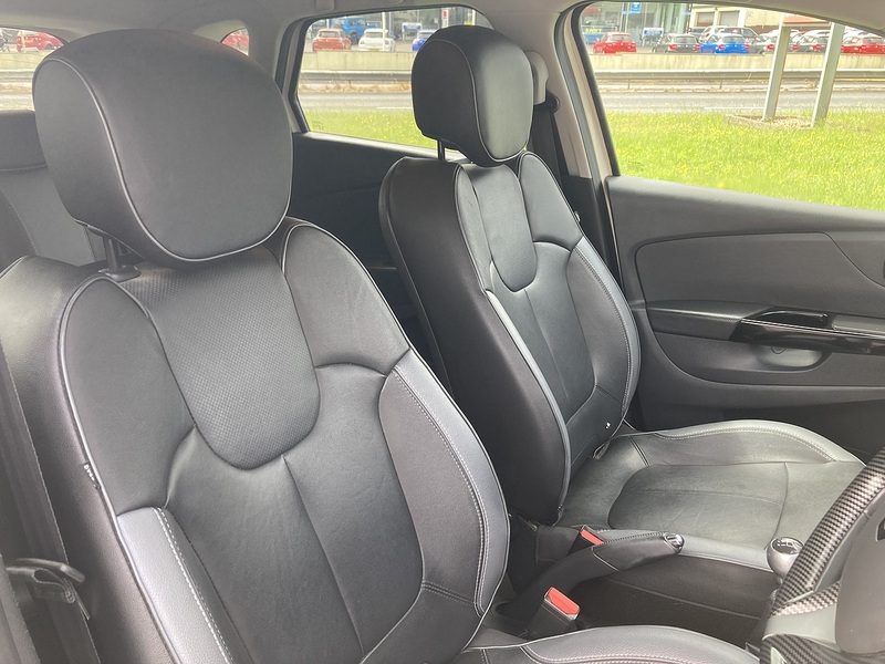 Renault 0.9 TCe ENERGY Signature Nav SUV 5dr Petrol Manual Euro 6 (s/s) (90 ps)