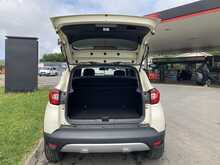 Renault 0.9 TCe ENERGY Signature Nav SUV 5dr Petrol Manual Euro 6 (s/s) (90 ps)