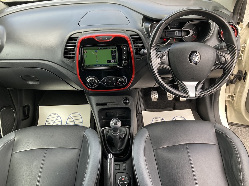 Renault 0.9 TCe ENERGY Signature Nav SUV 5dr Petrol Manual Euro 6 (s/s) (90 ps)
