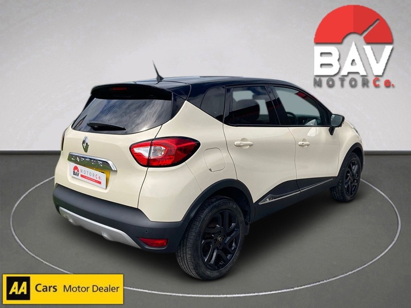 Renault 0.9 TCe ENERGY Signature Nav SUV 5dr Petrol Manual Euro 6 (s/s) (90 ps)