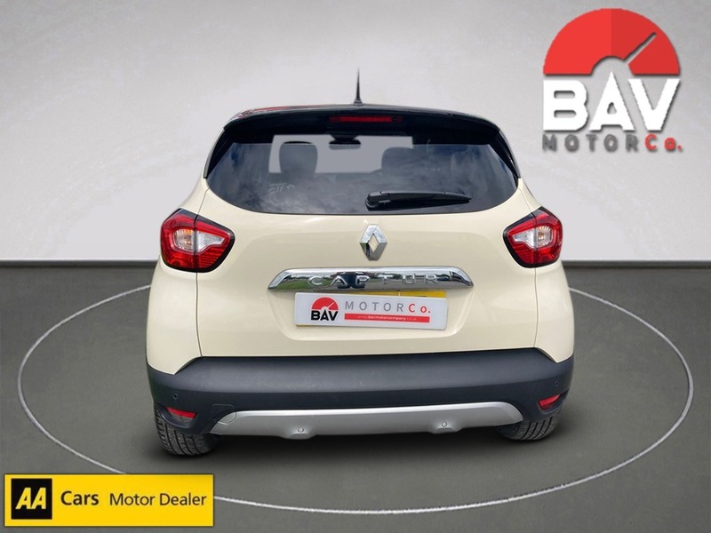 Renault 0.9 TCe ENERGY Signature Nav SUV 5dr Petrol Manual Euro 6 (s/s) (90 ps)
