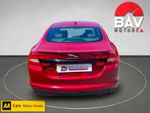 Jaguar 2.2d R-Sport Saloon 4dr Diesel Auto Euro 5 (s/s) (200 ps)