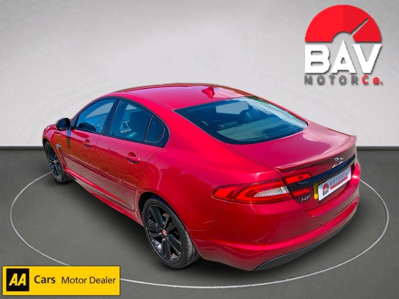 Jaguar 2.2d R-Sport Saloon 4dr Diesel Auto Euro 5 (s/s) (200 ps)