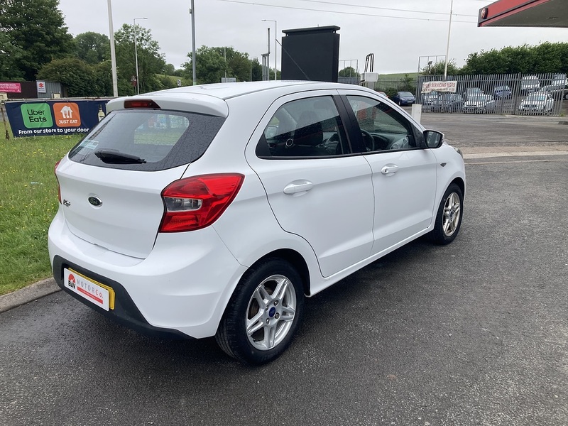 Ford 1.2 Ti-VCT Zetec Hatchback 5dr Petrol Manual Euro 6 (70 ps)