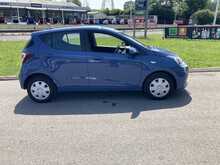 Hyundai 1.0 SE Hatchback 5dr Petrol Manual Euro 6 (66 ps)