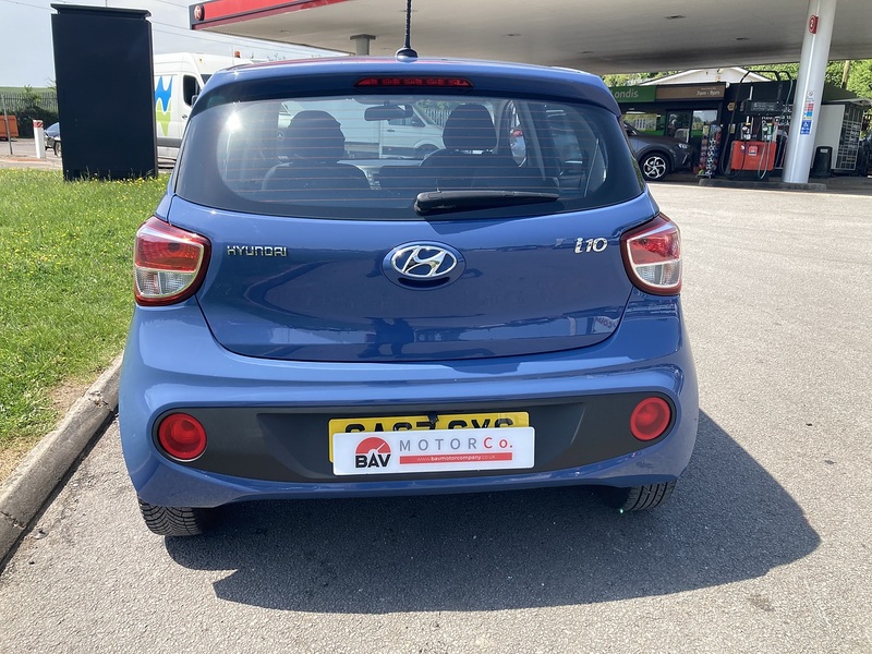 Hyundai 1.0 SE Hatchback 5dr Petrol Manual Euro 6 (66 ps)