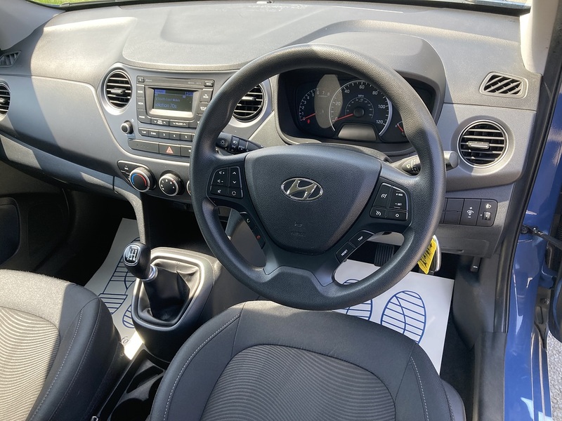 Hyundai 1.0 SE Hatchback 5dr Petrol Manual Euro 6 (66 ps)