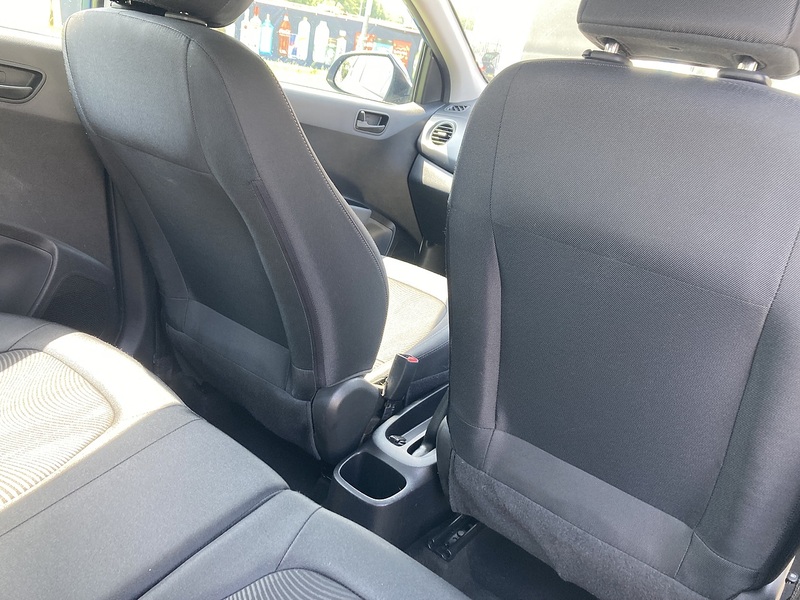 Hyundai 1.0 SE Hatchback 5dr Petrol Manual Euro 6 (66 ps)