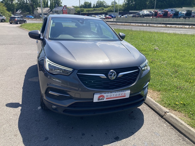 Vauxhall 1.2 Turbo GPF SE SUV 5dr Petrol Manual Euro 6 (s/s) (130 ps)