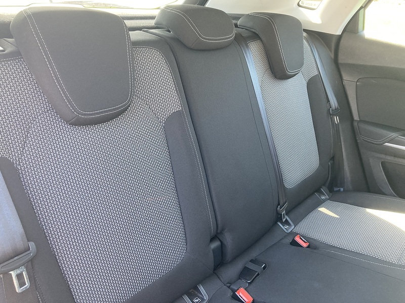 Vauxhall 1.2 Turbo GPF SE SUV 5dr Petrol Manual Euro 6 (s/s) (130 ps)
