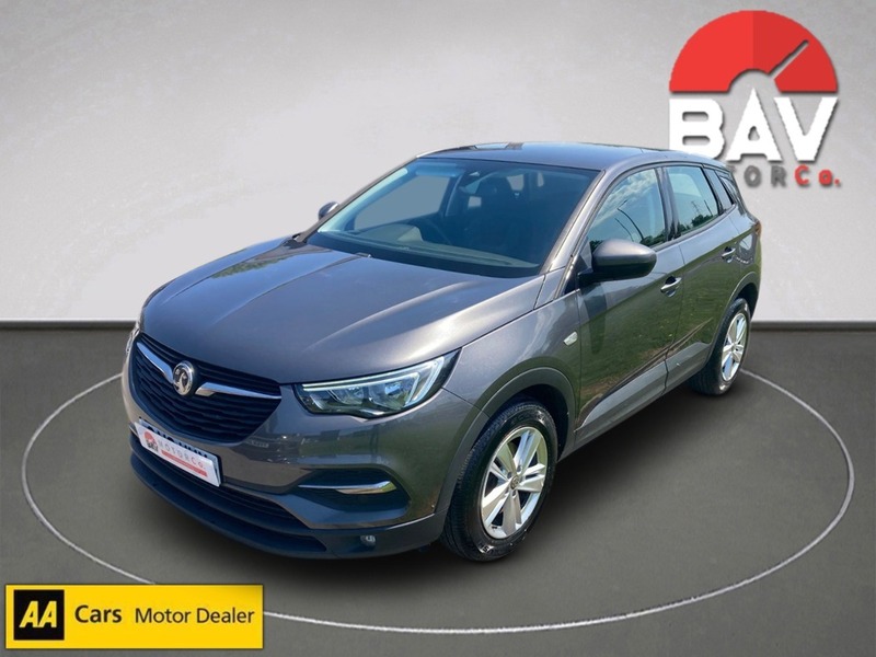 Vauxhall 1.2 Turbo GPF SE SUV 5dr Petrol Manual Euro 6 (s/s) (130 ps)