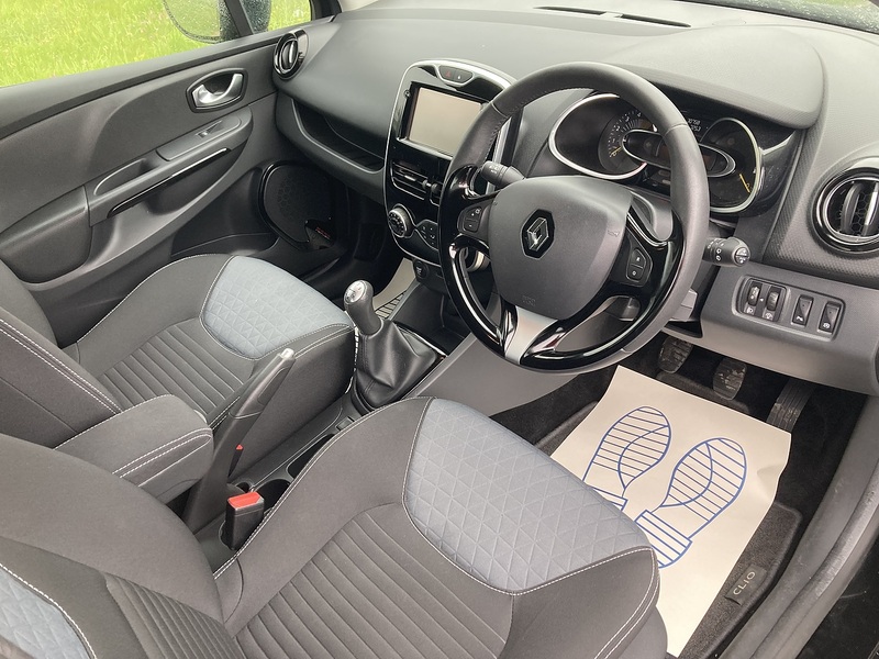Renault 1.5 dCi Dynamique S Nav Hatchback 5dr Diesel Manual Euro 6 (s/s) (90 ps)