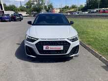 Audi 1.0 TFSI 30 Black Edition Sportback 5dr Petrol Manual Euro 6 (s/s) (110 ps)
