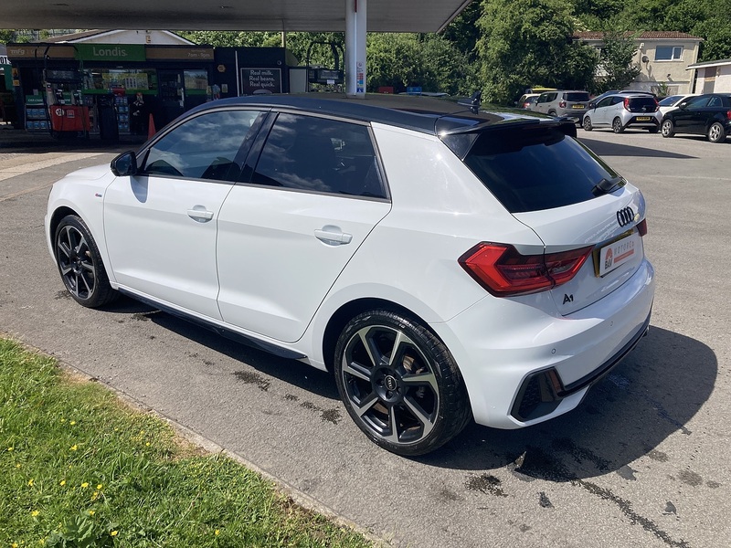 Audi 1.0 TFSI 30 Black Edition Sportback 5dr Petrol Manual Euro 6 (s/s) (110 ps)