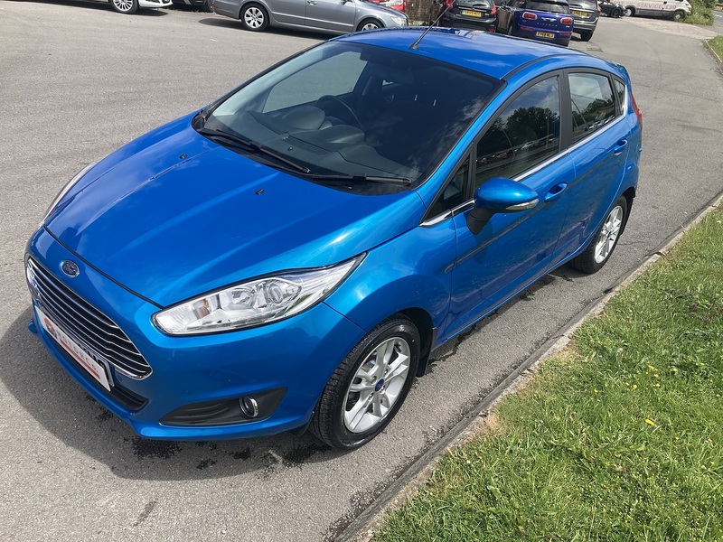 Ford 1.0T EcoBoost Zetec Hatchback 5dr Petrol Manual Euro 6 (s/s) (100 ps)