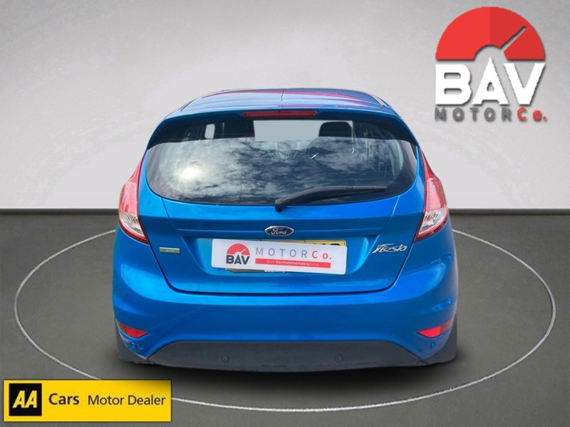 Ford 1.0T EcoBoost Zetec Hatchback 5dr Petrol Manual Euro 6 (s/s) (100 ps)