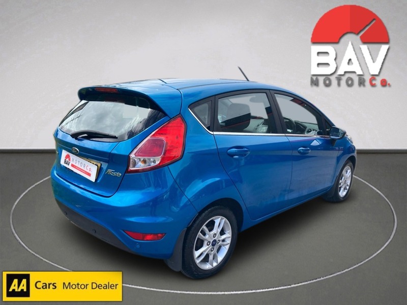 Ford 1.0T EcoBoost Zetec Hatchback 5dr Petrol Manual Euro 6 (s/s) (100 ps)