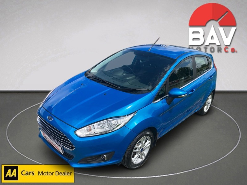 Ford 1.0T EcoBoost Zetec Hatchback 5dr Petrol Manual Euro 6 (s/s) (100 ps)