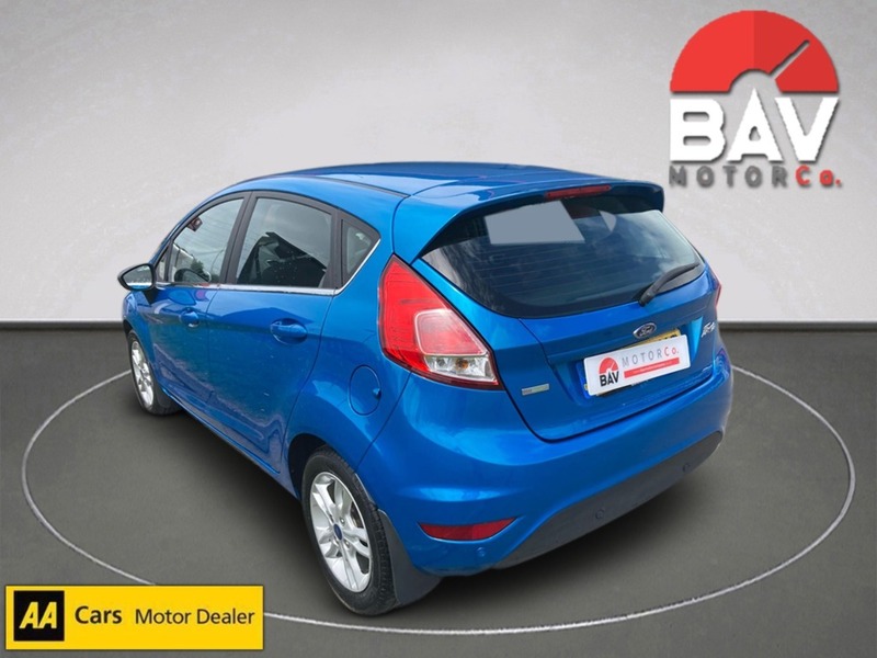 Ford 1.0T EcoBoost Zetec Hatchback 5dr Petrol Manual Euro 6 (s/s) (100 ps)