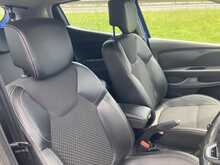 Renault 1.2 TCe Dynamique S Nav Hatchback 5dr Petrol Manual Euro 6 (s/s) (120 ps)