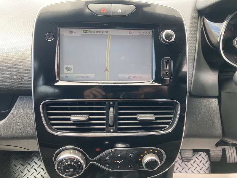 Renault 1.2 TCe Dynamique S Nav Hatchback 5dr Petrol Manual Euro 6 (s/s) (120 ps)